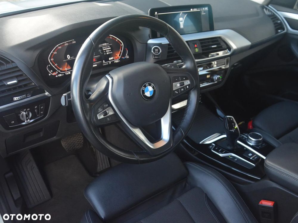 BMW X3 xDrive20i Advantage sport - 6