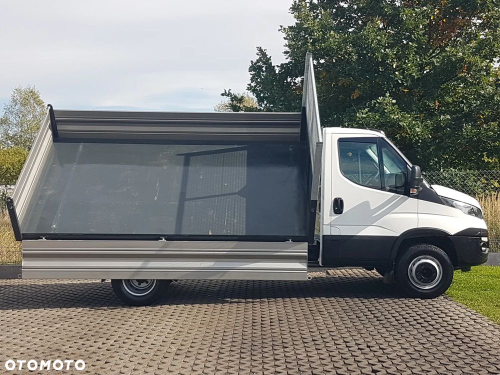 Iveco DAILY 70C18 WYWROTKA 3 STRONNA KIPER 3,77x2,20 BLIŹNIAKI 7 TON KLIMA HAK MANUAL 6-BIEGÓW - 16