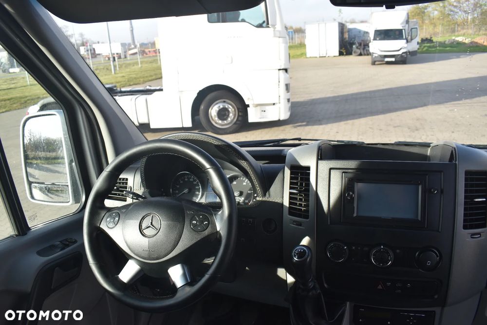 Mercedes-Benz Sprinter 519 CDI - 16