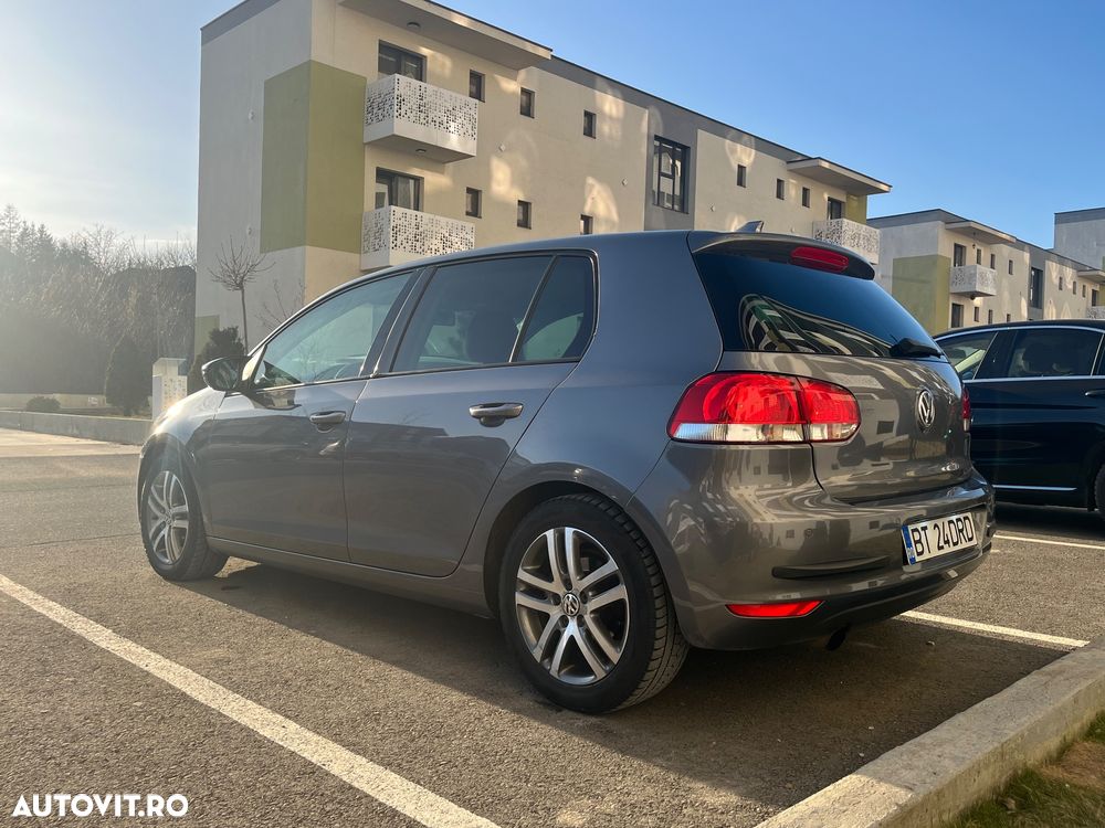 Volkswagen Golf 1.6 TDI DPF Comfortline - 8