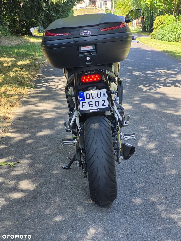 Honda CBF - 8