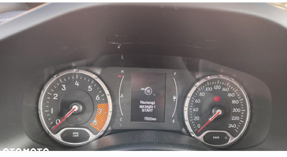 Jeep Renegade - 22