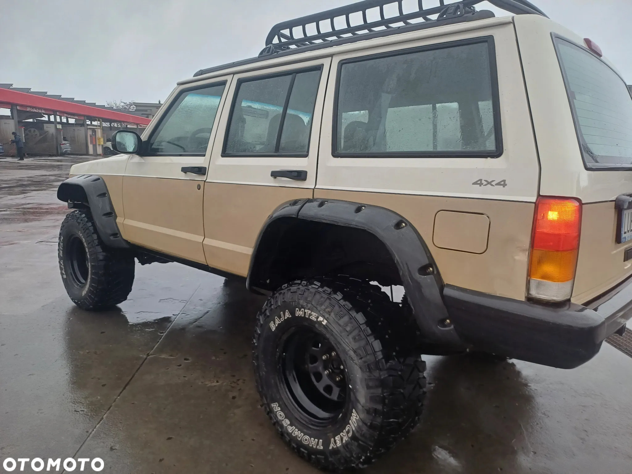 Jeep Cherokee 4.0 Limited - 6