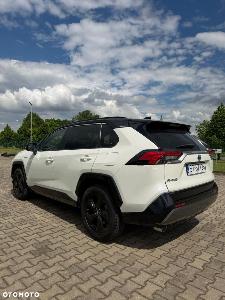 Toyota RAV4 - 7