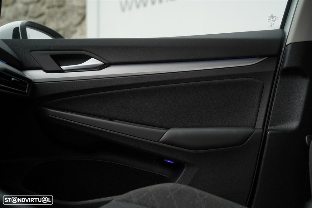 VW Golf 1.0 TSI Sportline - 26