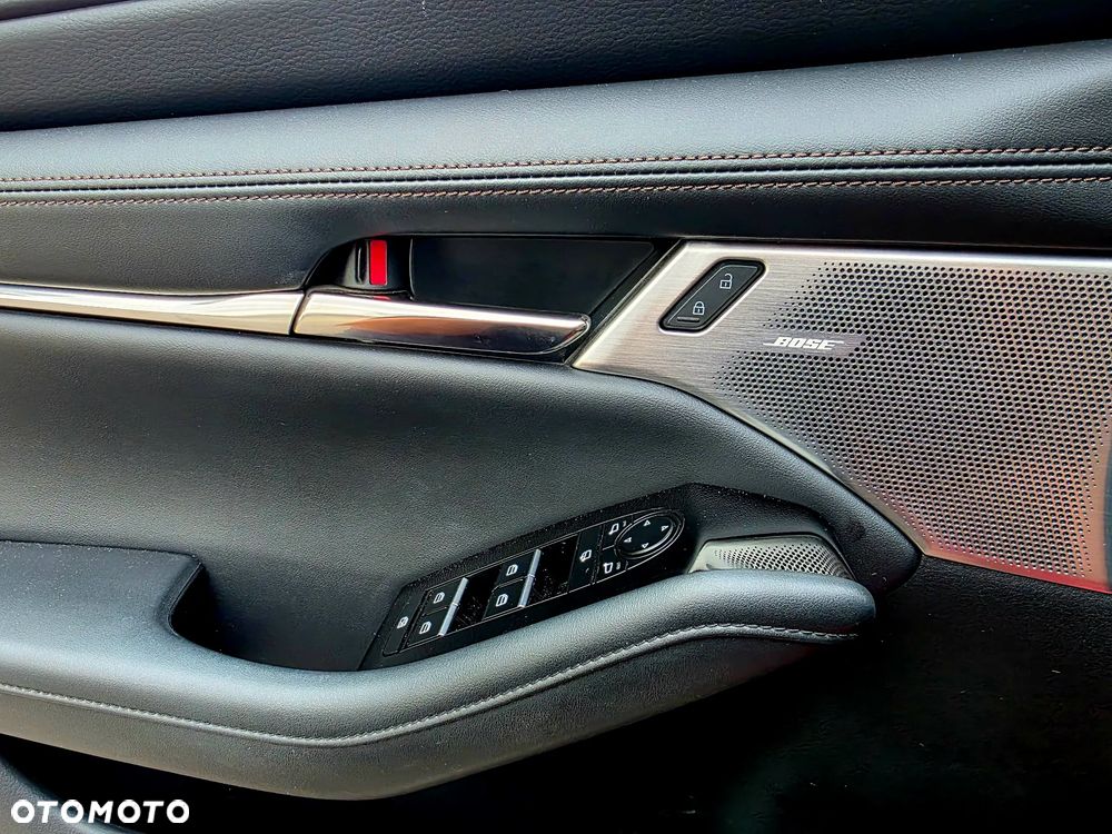 Mazda 3 - 10