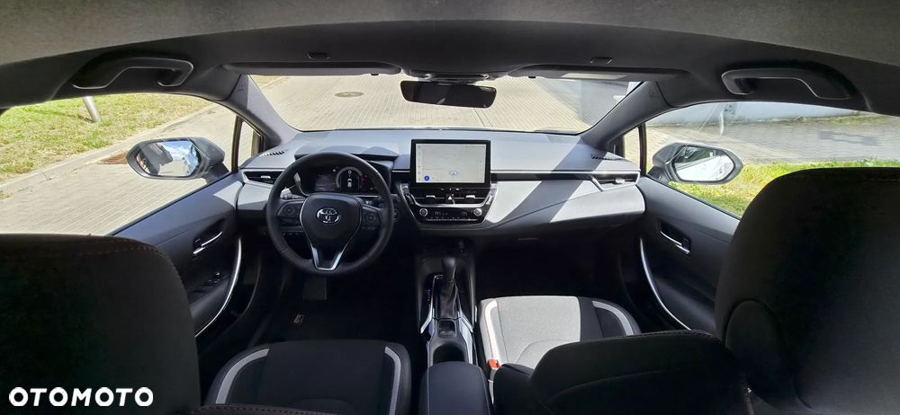 Toyota Corolla 1.8 Hybrid GR Sport Dynamic - 18
