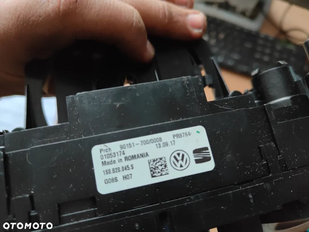 Panel klimatyzacji Seat MII 1S0820045S - 3