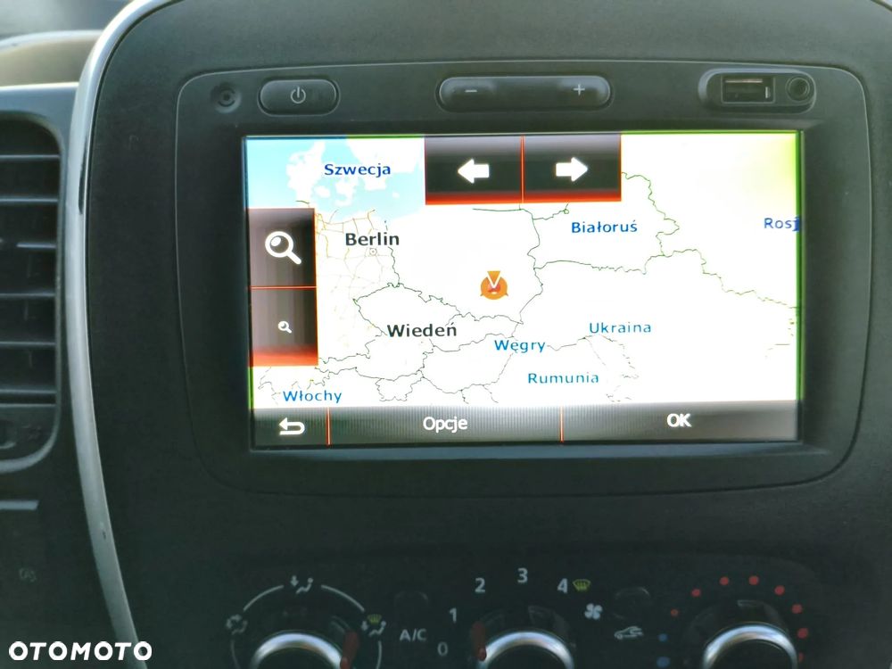 Renault Trafic 2.0 dCi - 33