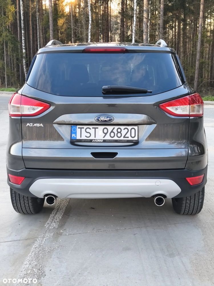 Ford Kuga 2.0 TDCi FWD Titanium - 10