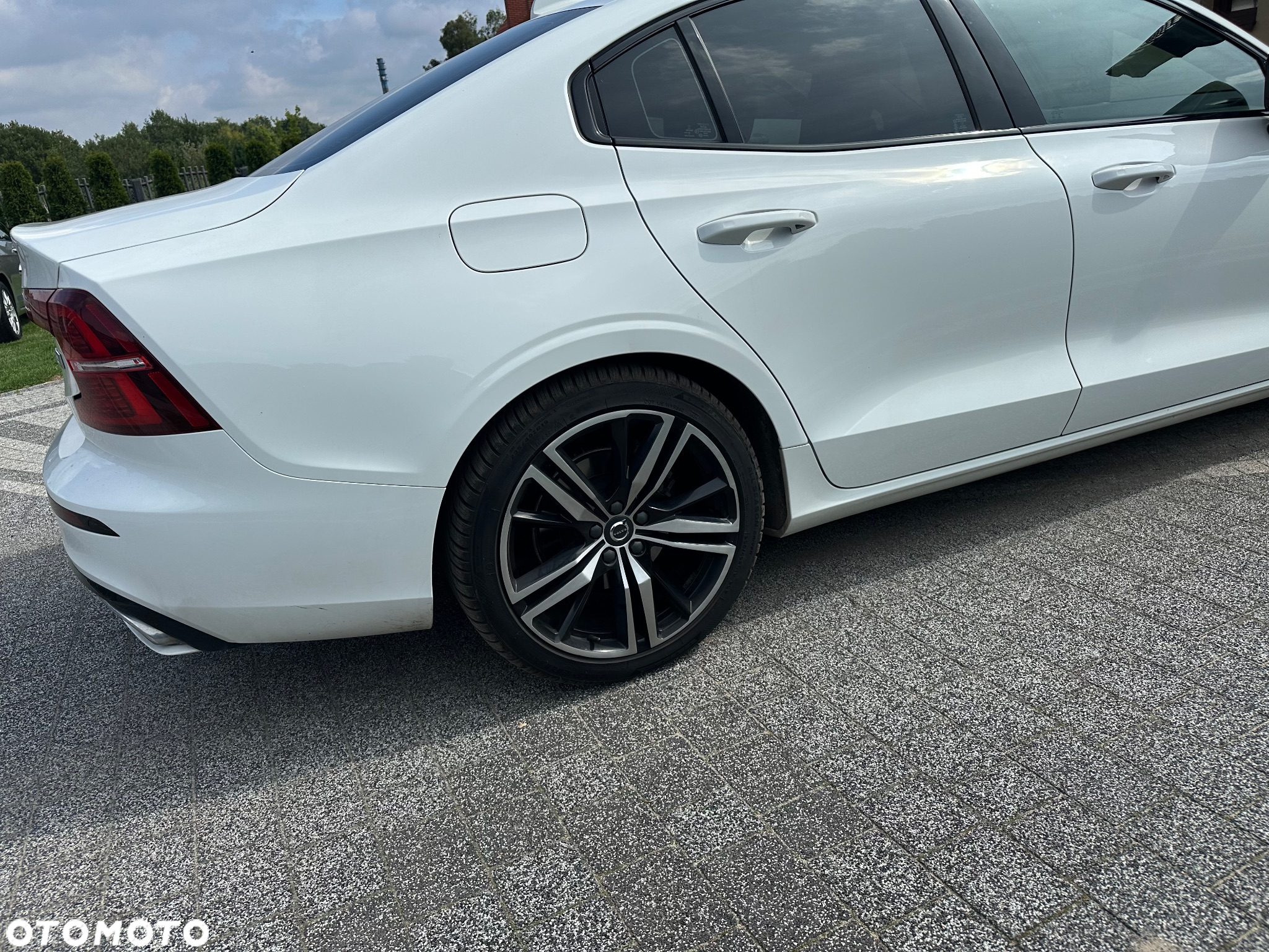 Volvo S60 T4 Drive-E R-Design Kinetic - 11
