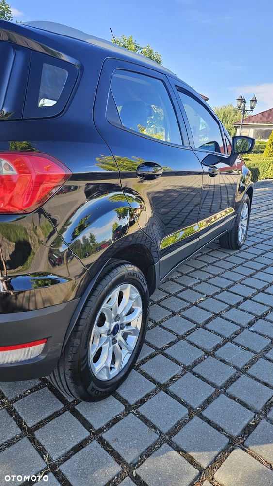 Ford EcoSport - 4