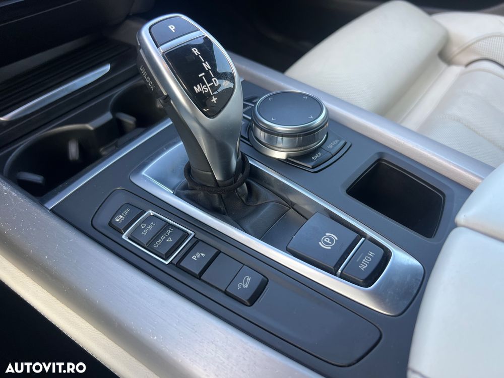 BMW X5 xDrive25d - 14