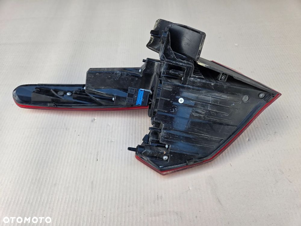 Lampa tylna prawa Citroen C5X 9834936380 - 10