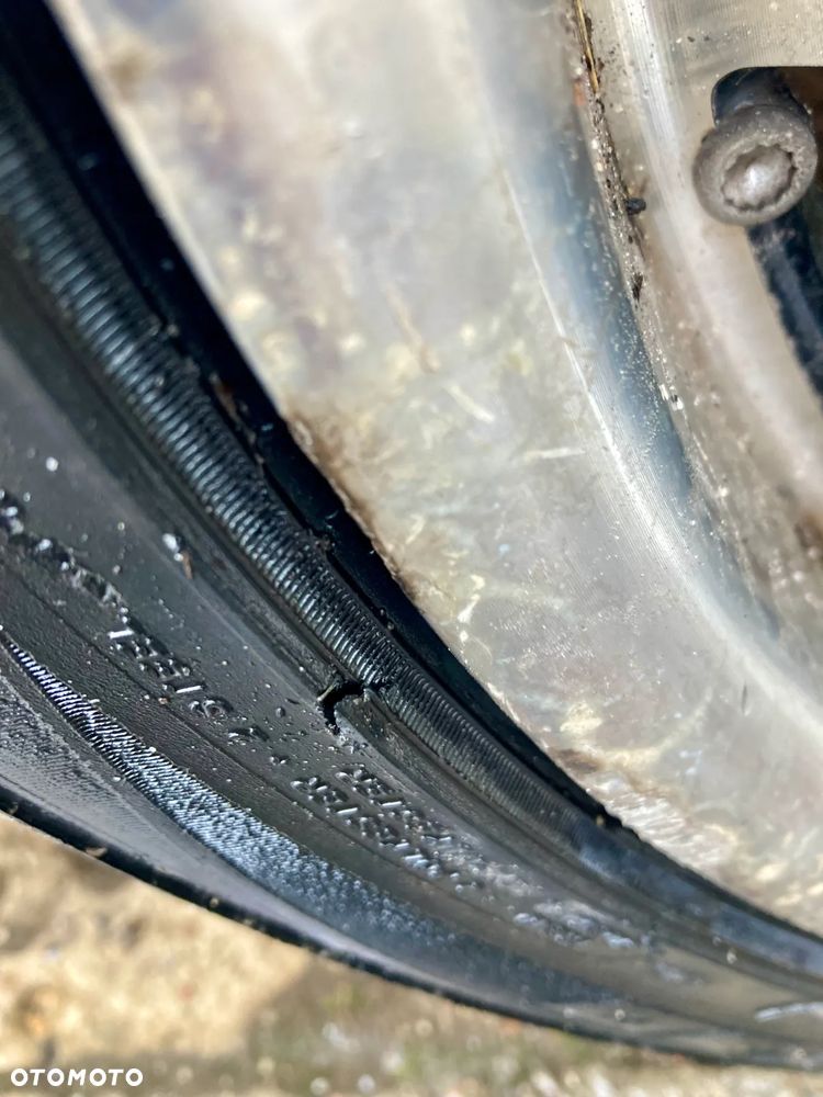 Volkswagen Transporter - 25