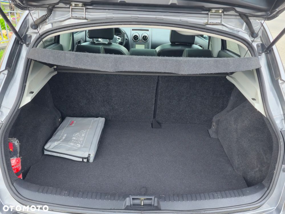 Nissan Qashqai 1.6 360 - 18