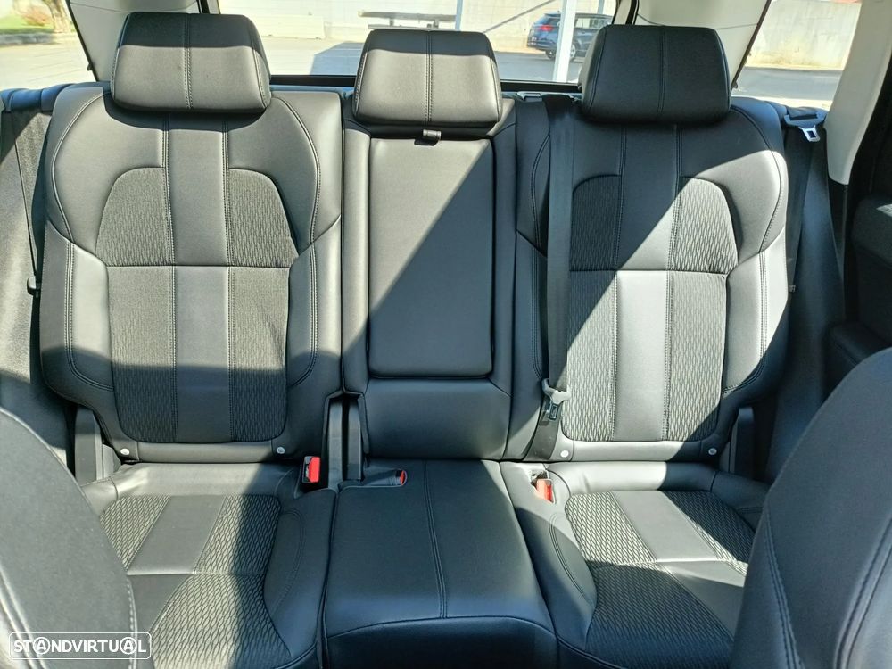 Land Rover Range Rover Sport 2.0 SD4 SE - 24