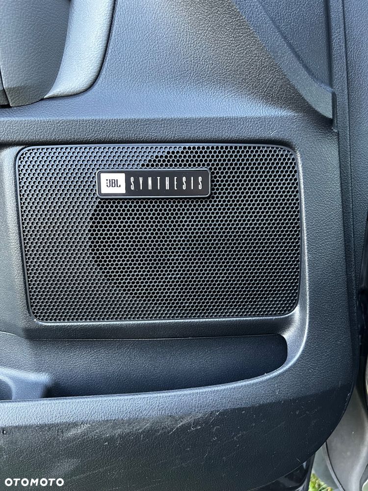 Toyota Sequoia - 23
