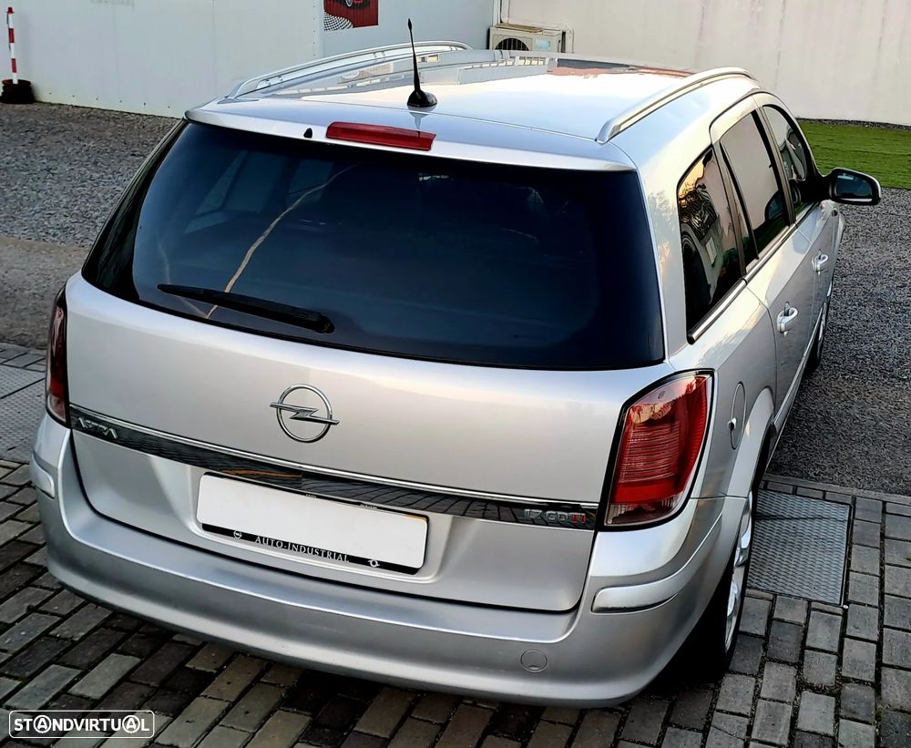 Opel Astra Caravan 1.7 CDTi Cosmo - 13