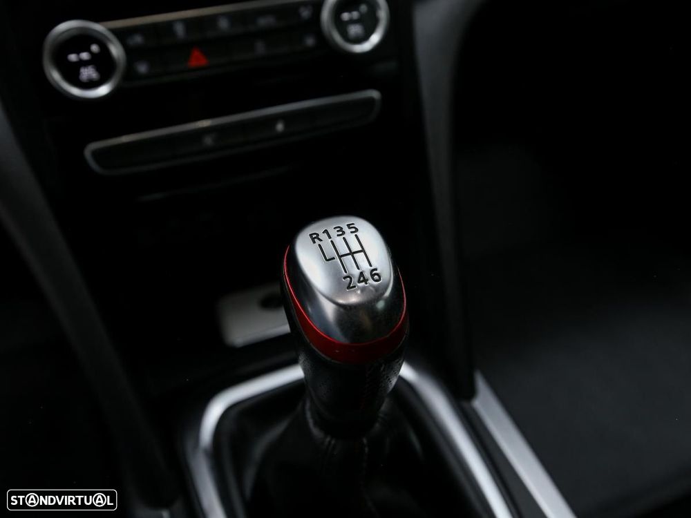 Renault Mégane Sport Tourer 1.5 Blue dCi R.S. Line - 19