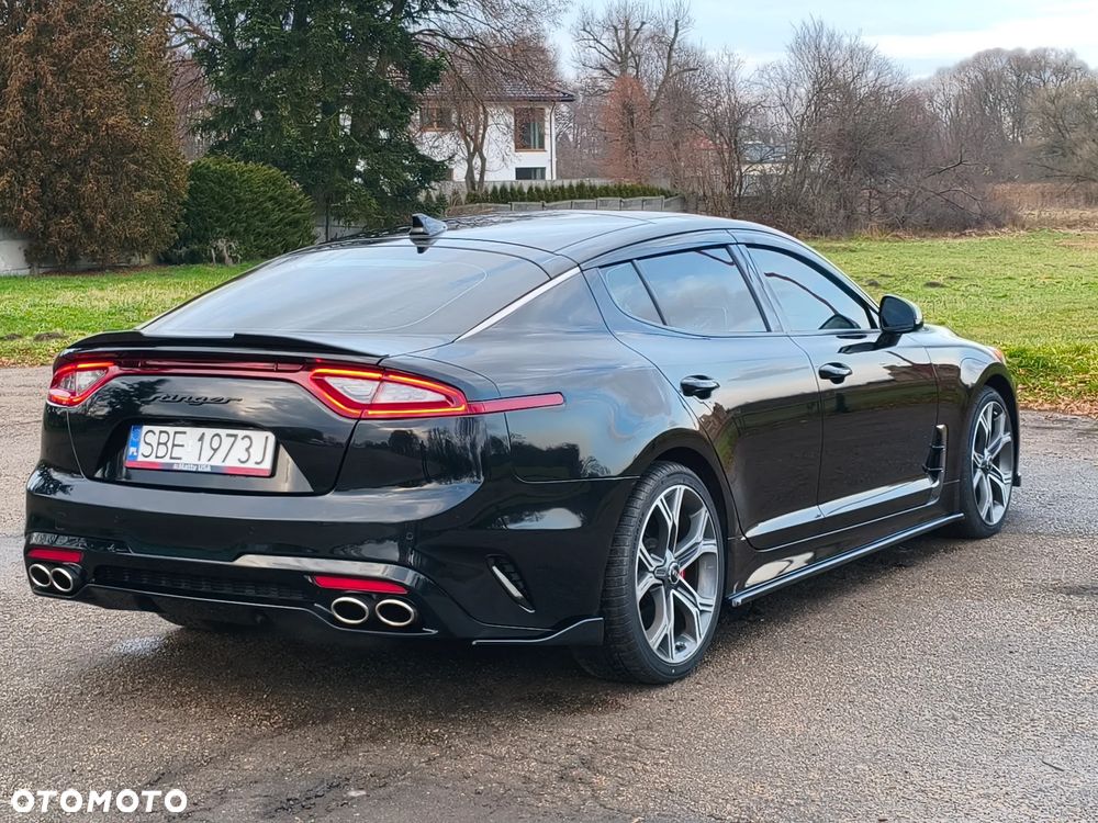 Kia Stinger 3.3 T-GDI V6 GT AWD - 25
