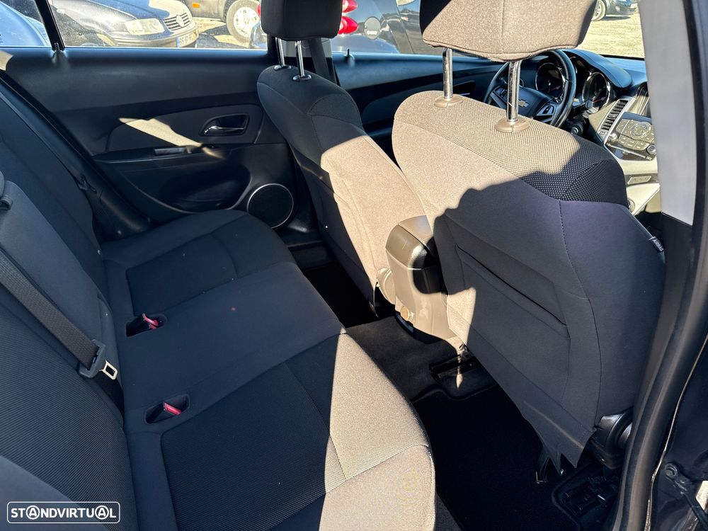 Chevrolet Cruze 2.0 VCDi LTZ - 20