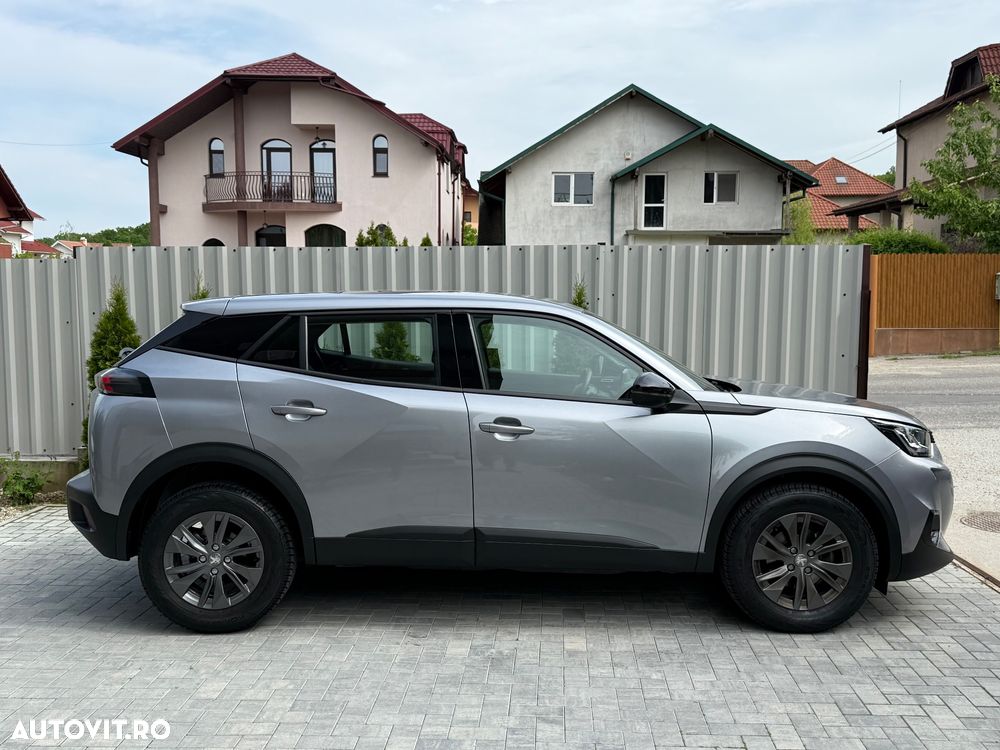 Peugeot 2008 1.2 PureTech Turbo S&S Active - 12
