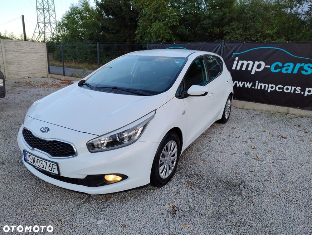 Kia Ceed - 1