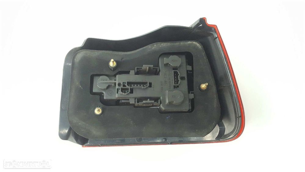 FAROLIM TRASEIRO DIREITO SEAT IBIZA (6K1) STELLA - 5