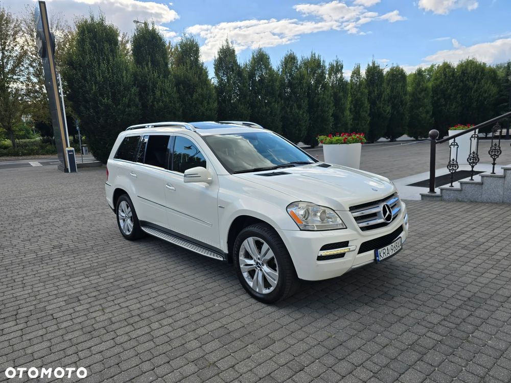 Mercedes-Benz GL 350 BlueTEC 4Matic 7G-TRONIC Grand Edition - 4