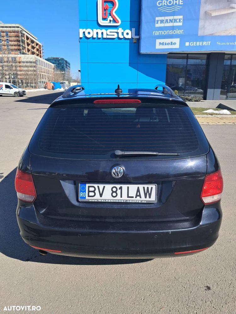 Volkswagen Golf 1.6 TDI DPF BlueMotion Technology Comfortline - 21