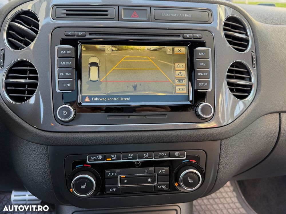 Volkswagen Tiguan - 18