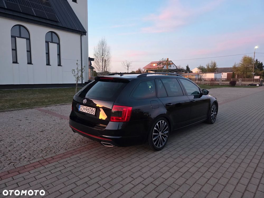 Skoda Octavia 2.0 TDI RS DSG - 5