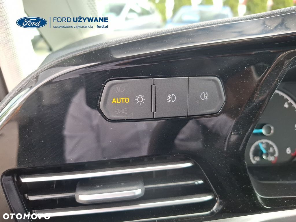 Ford Tourneo Connect Grand - 24