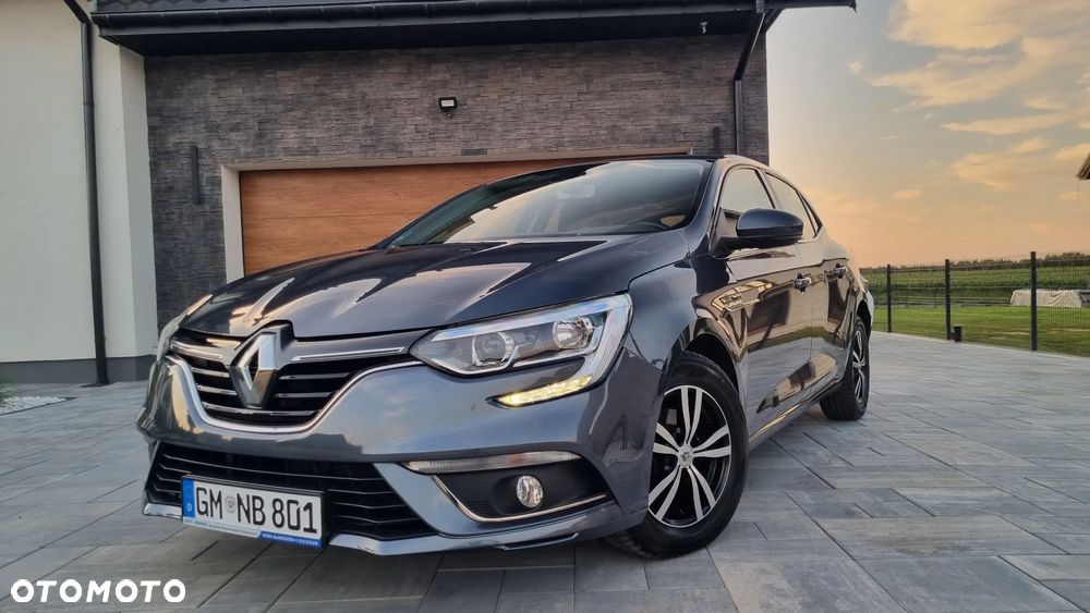 Renault Megane ENERGY TCe 100 INTENS - 15