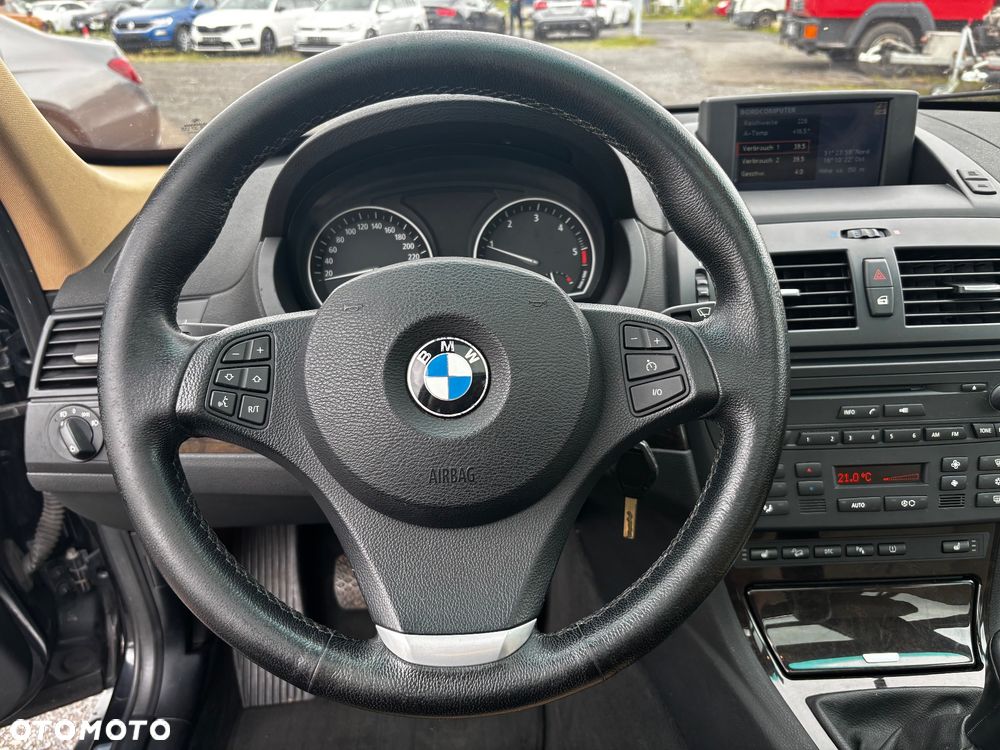 BMW X3 xDrive20d - 29
