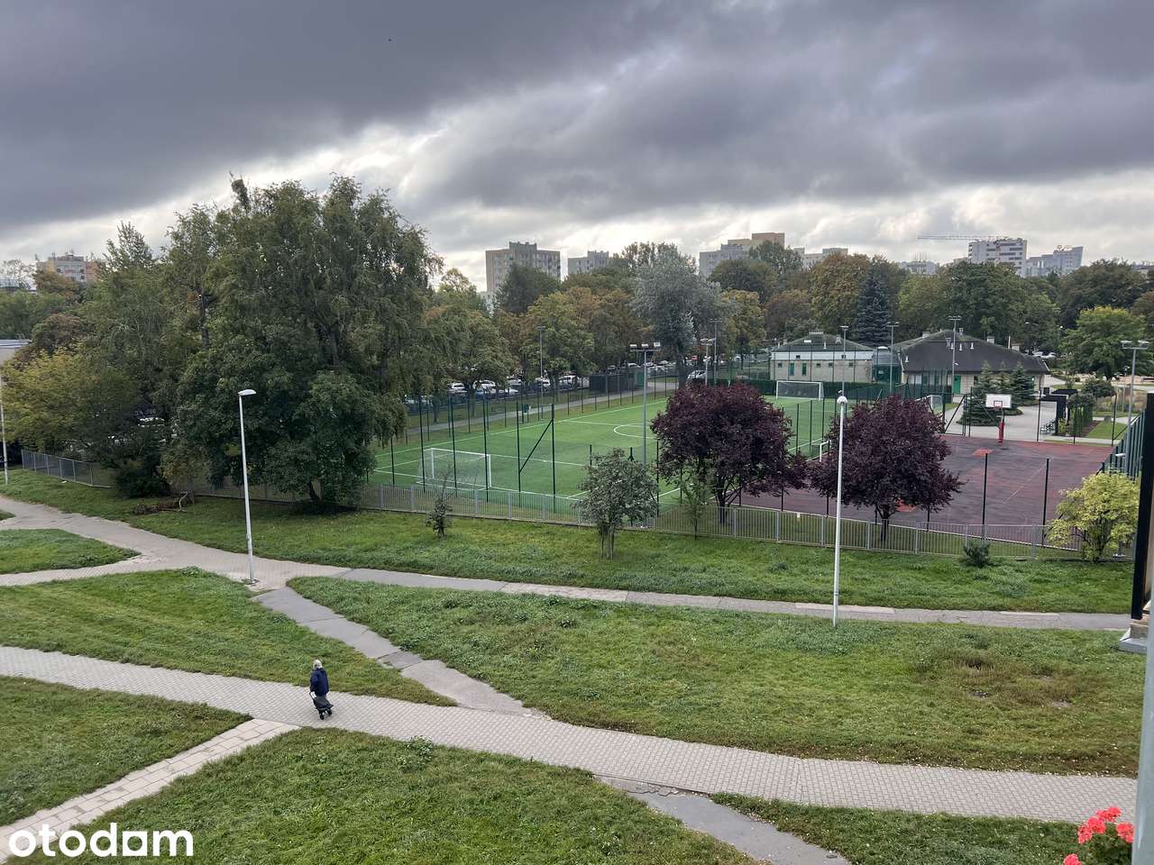 Kawalerka 400m od Metra Bródno z niskim czynszem