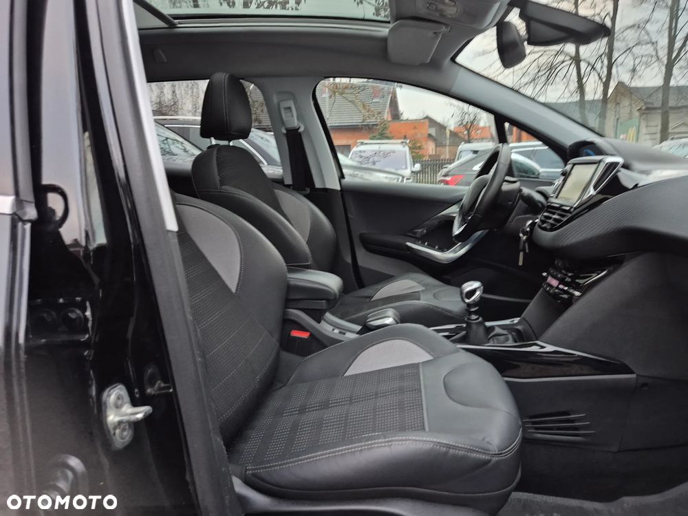 Peugeot 2008 BlueHDi FAP 120 STOP & START Allure - 17