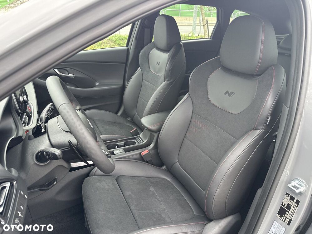 Hyundai i30 - 12