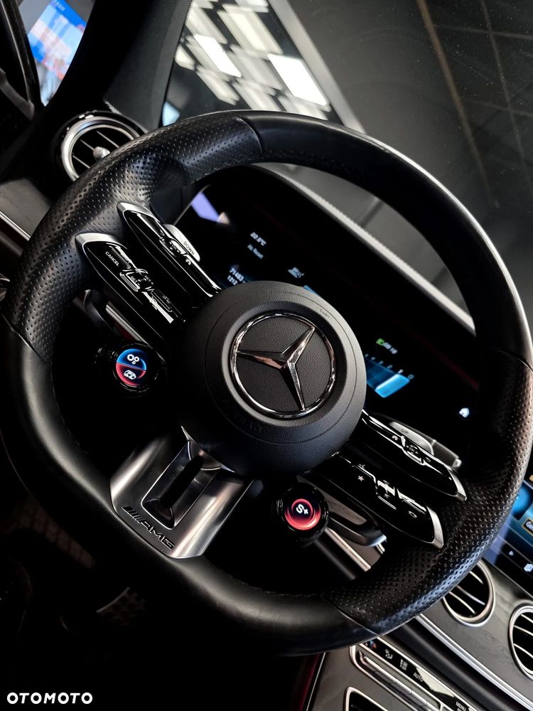 Mercedes-Benz Klasa E AMG 53 4-Matic+ - 3