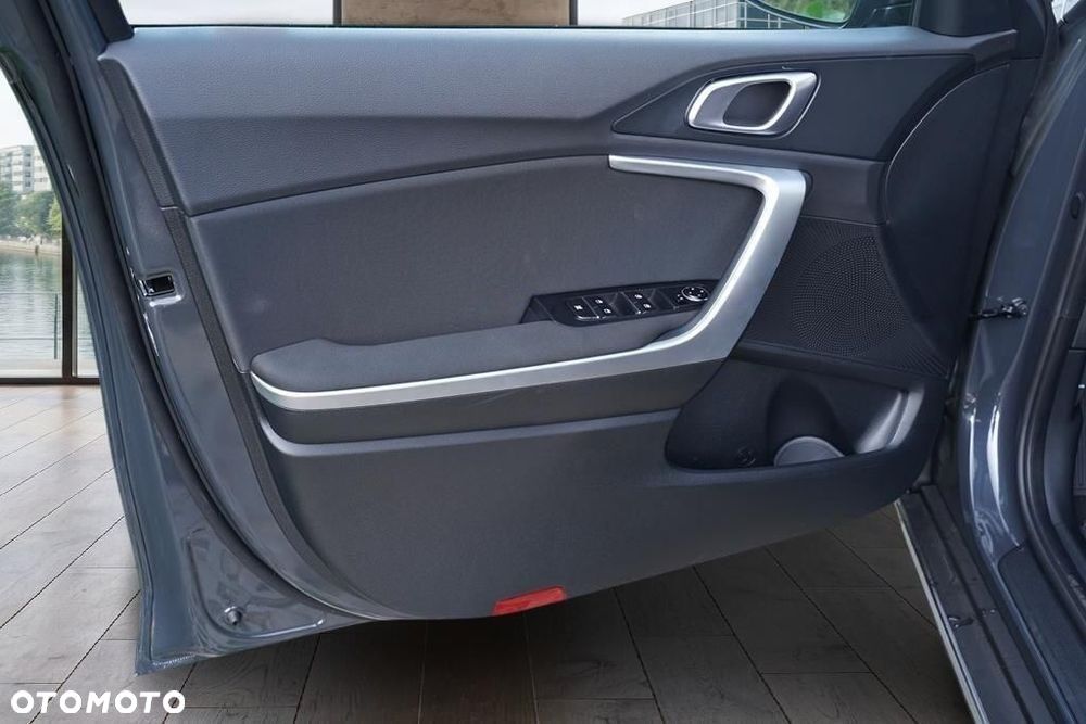 Kia XCeed 1.6 T-GDI M DCT - 11