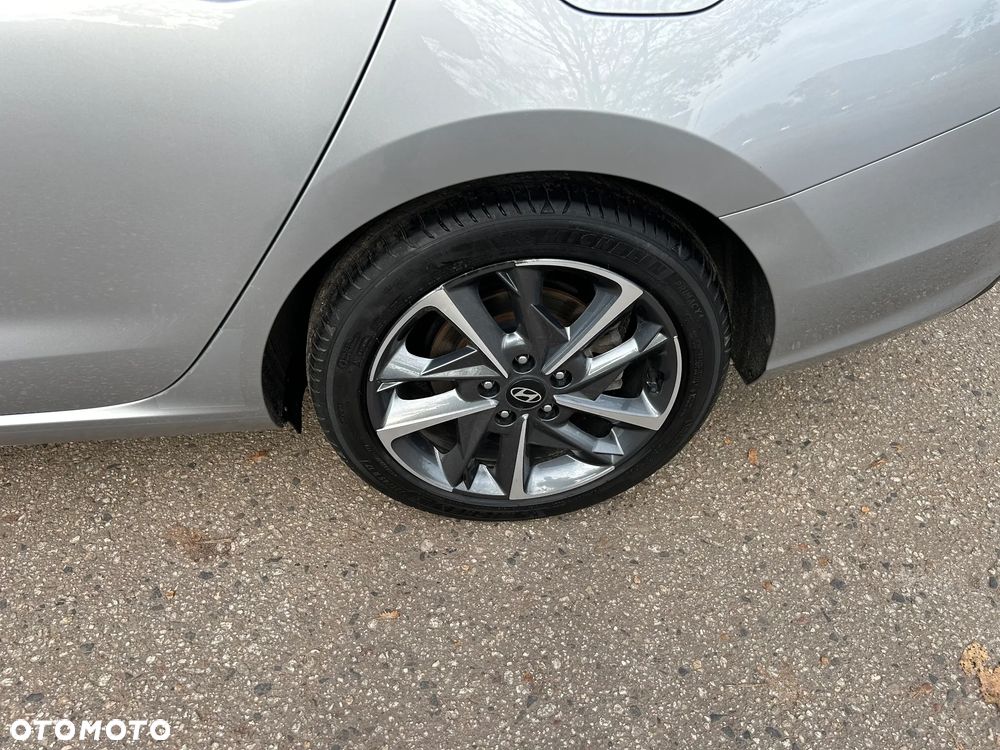 Hyundai i30 1.5 T-GDI 48V Smart Plus DCT - 34