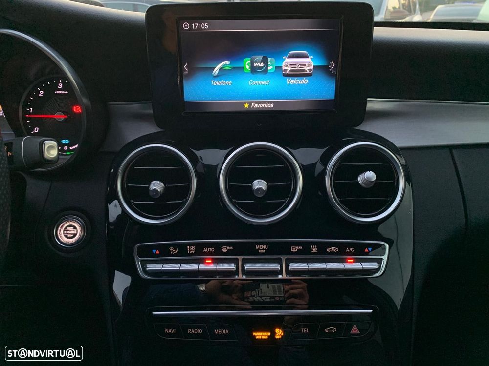 Mercedes-Benz C 300 de AMG Line - 27