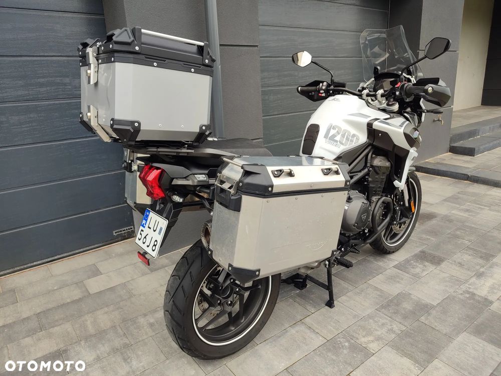 Triumph Tiger - 6