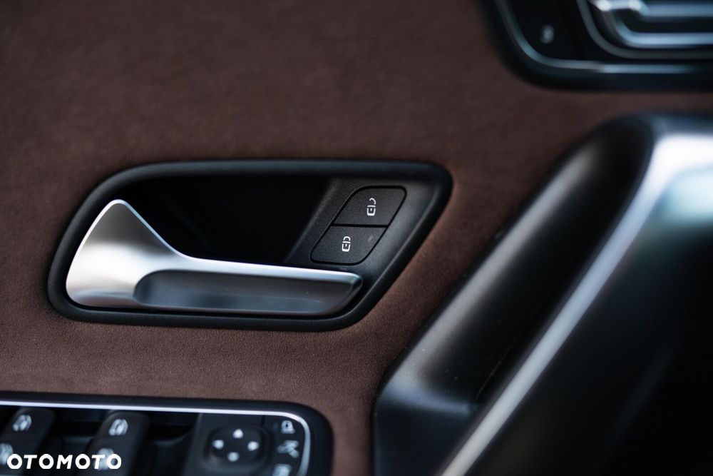 Mercedes-Benz CLA - 14