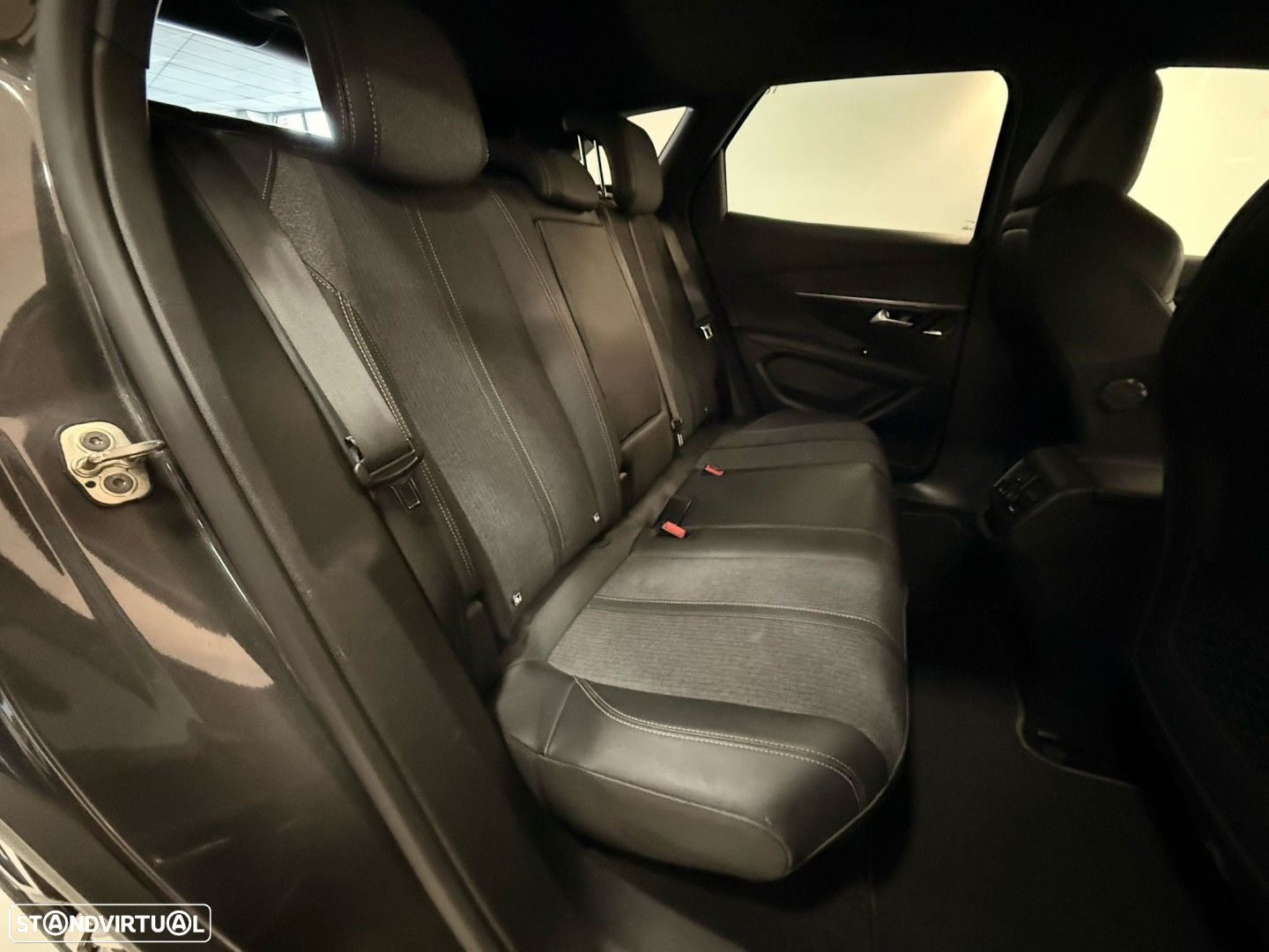 Peugeot 3008 1.5 BlueHDi GT Line - 14