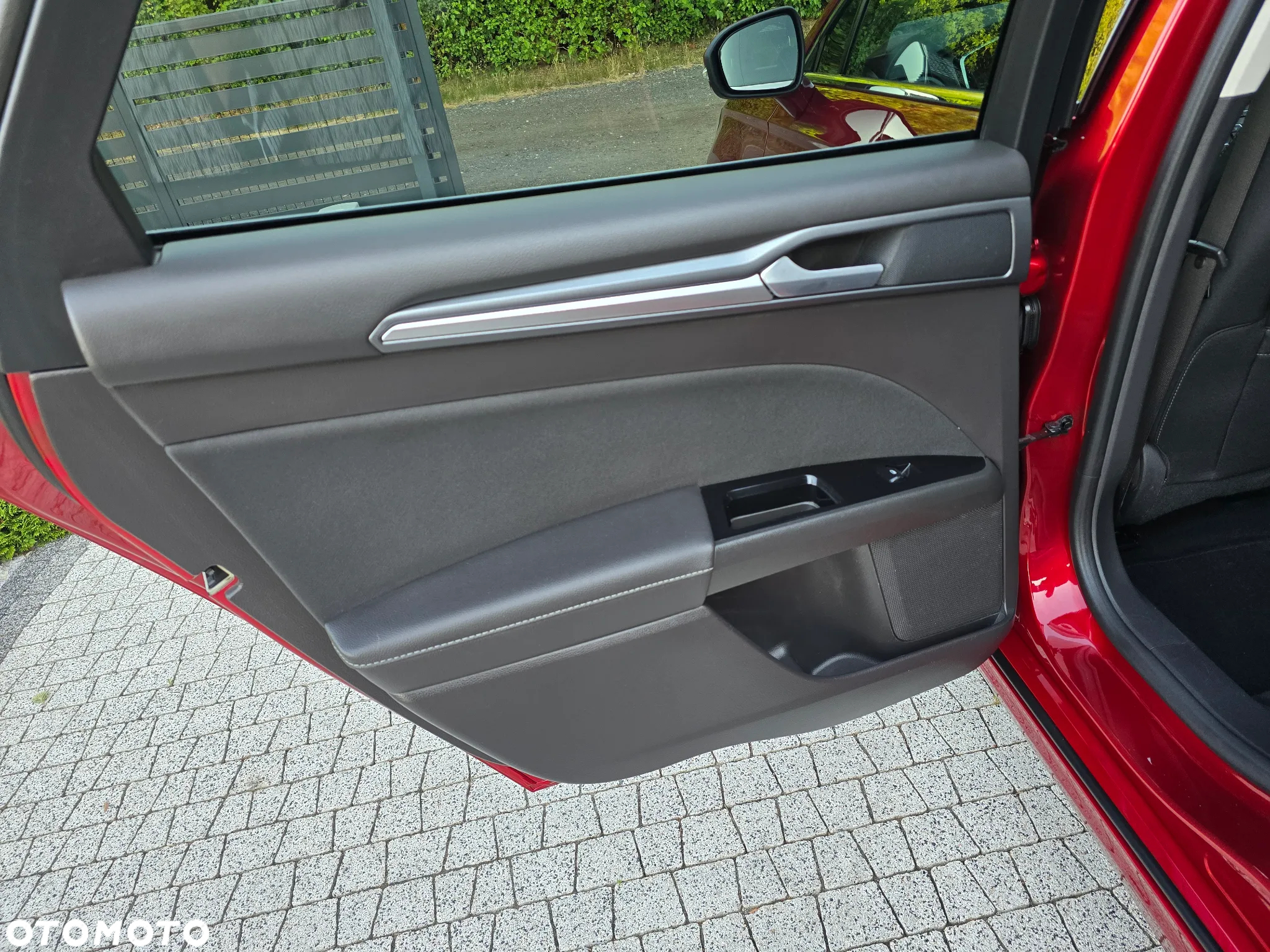 Ford Mondeo 2.0 TDCi Titanium PowerShift - 23