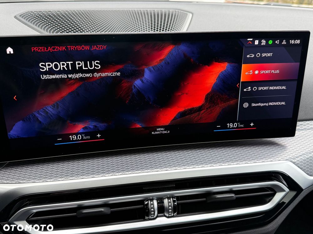 BMW Seria 3 330i xDrive M Sport sport - 38