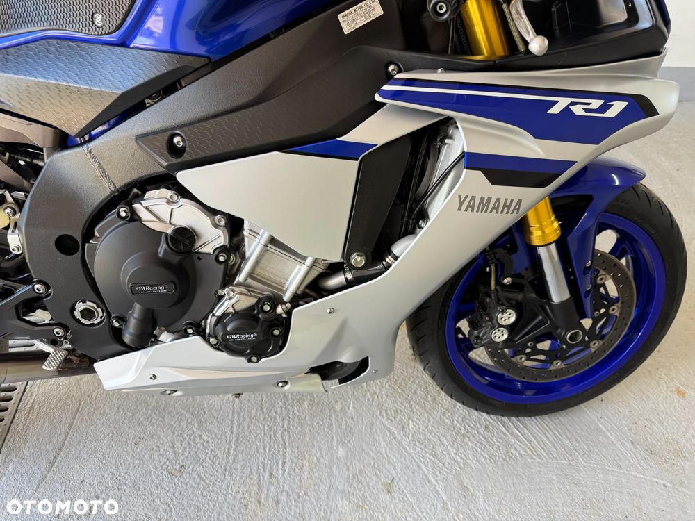 Yamaha YZF - 18