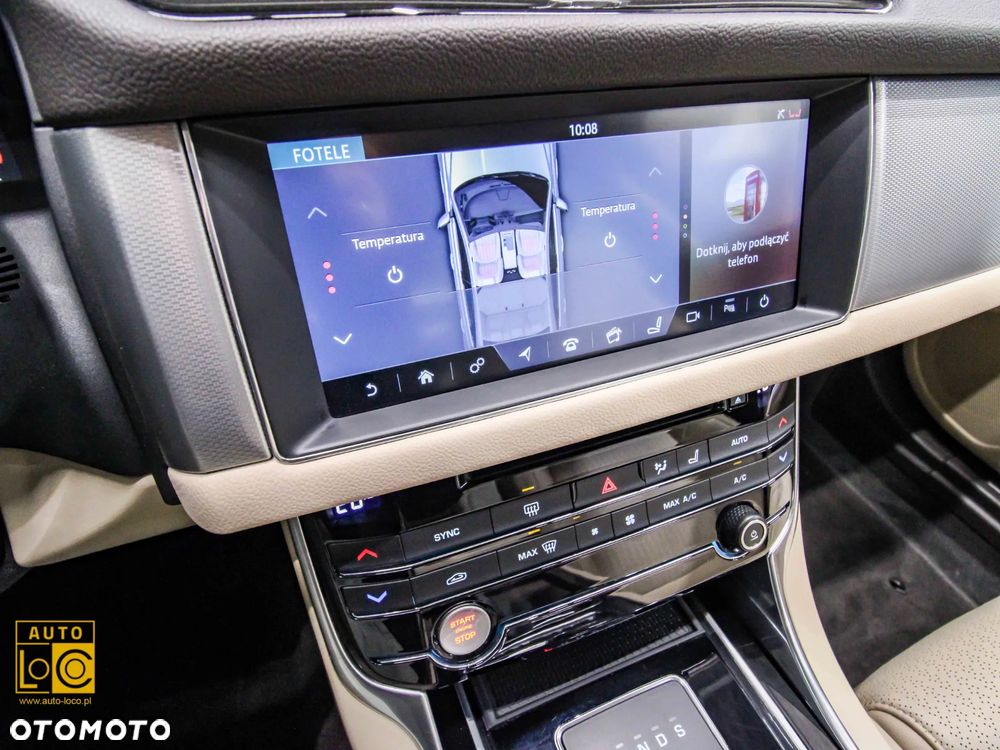 Jaguar XF E-Performance Portfolio - 21